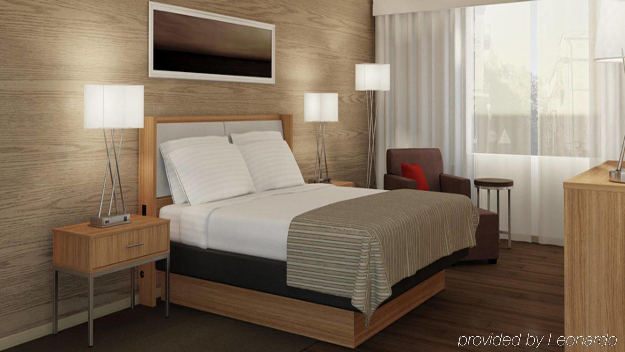 Holiday Inn Express & Suites Nassau By Ihg Екстер'єр фото